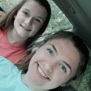 Meet your Posher, Britney